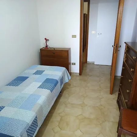Nyaraló Rosymarina